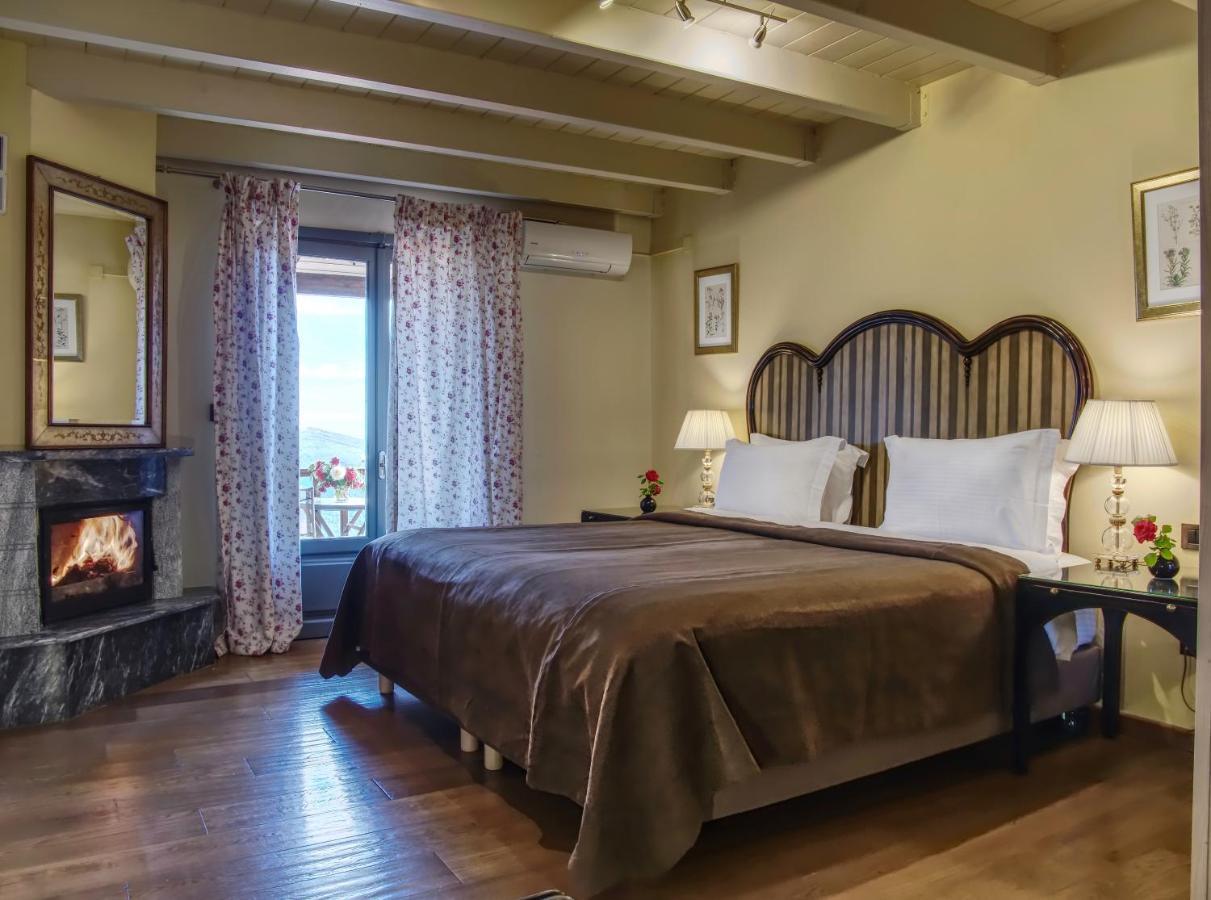 Aegli Arachova Hotel Buitenkant foto