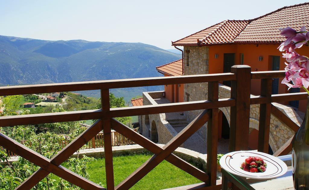 Aegli Arachova Hotel Buitenkant foto