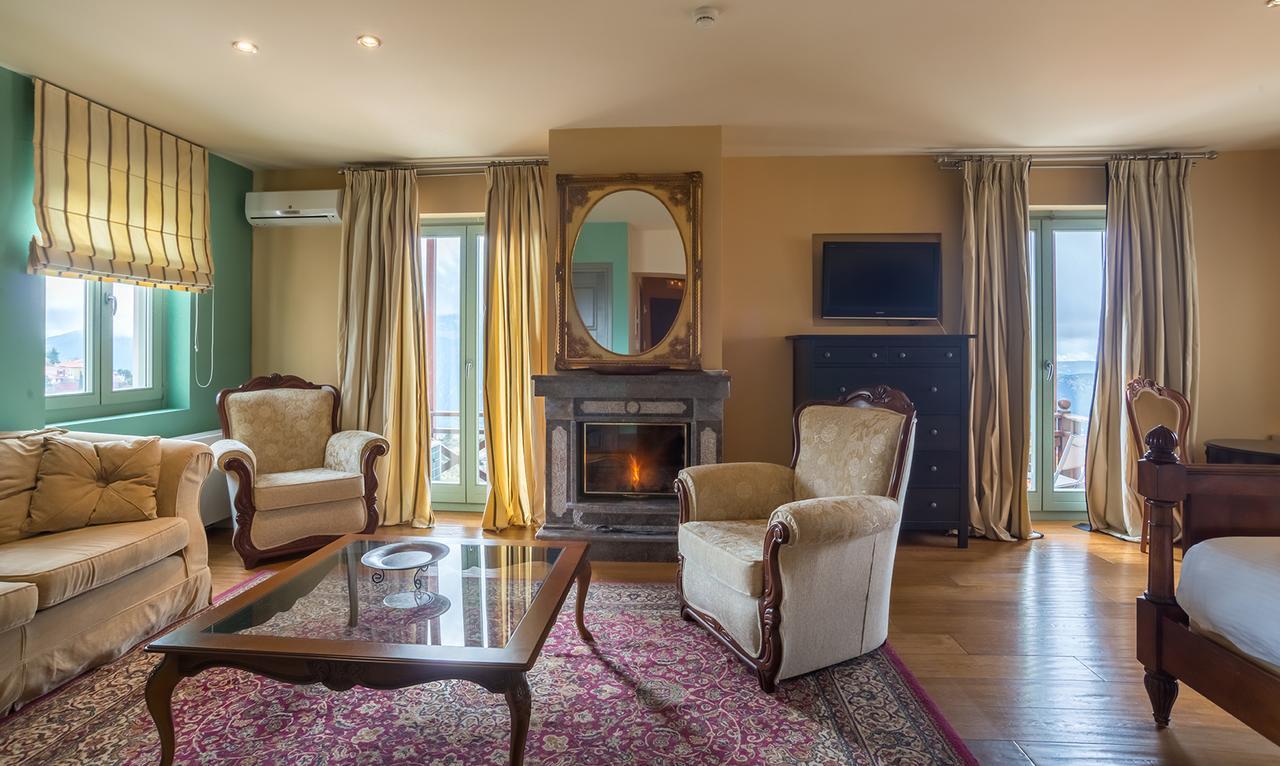 Aegli Arachova Hotel Buitenkant foto