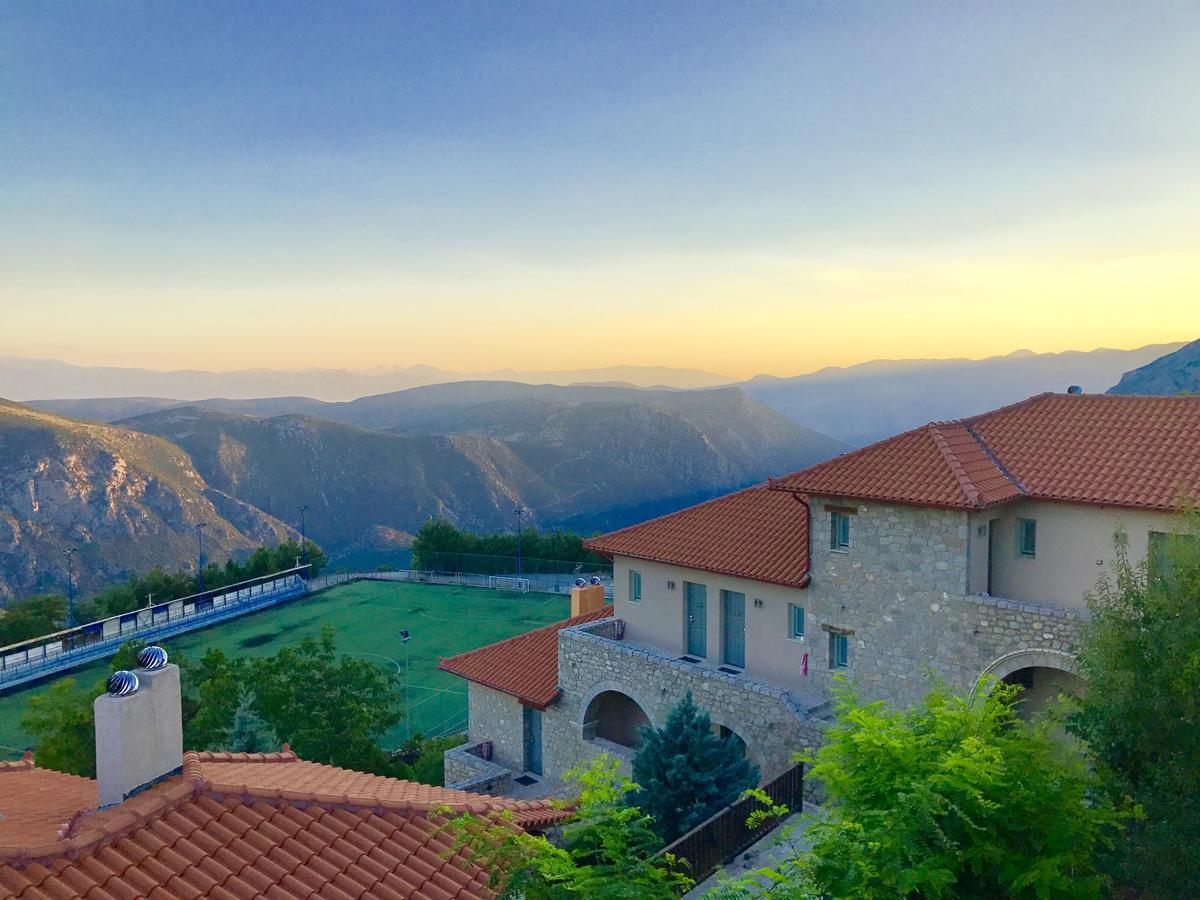 Aegli Arachova Hotel Buitenkant foto